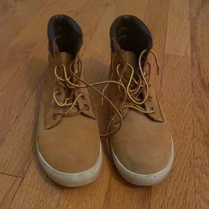 Timberland suede tennis shoes